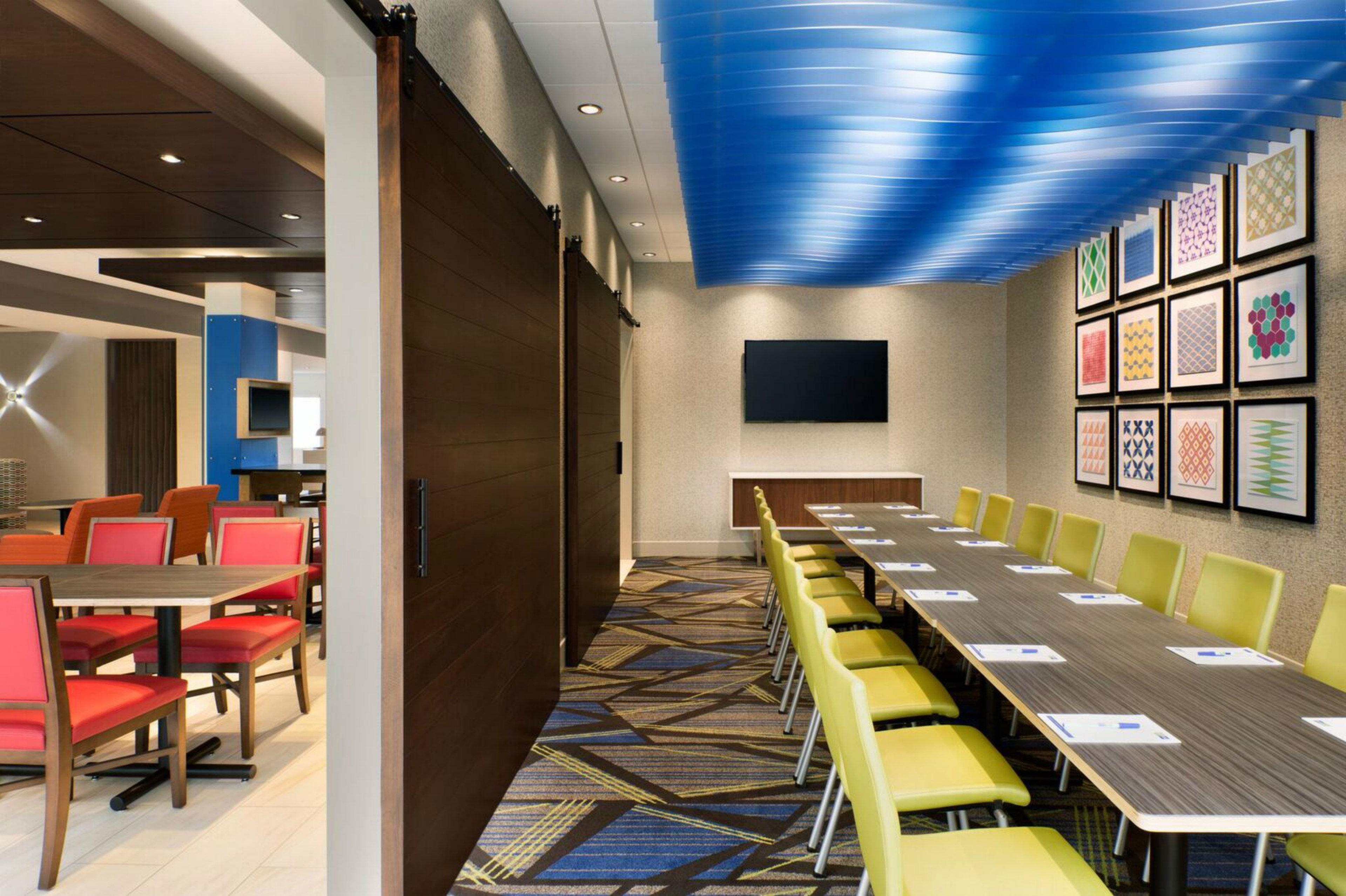 Holiday Inn Express & Suites - Millersburg By Ihg Εξωτερικό φωτογραφία